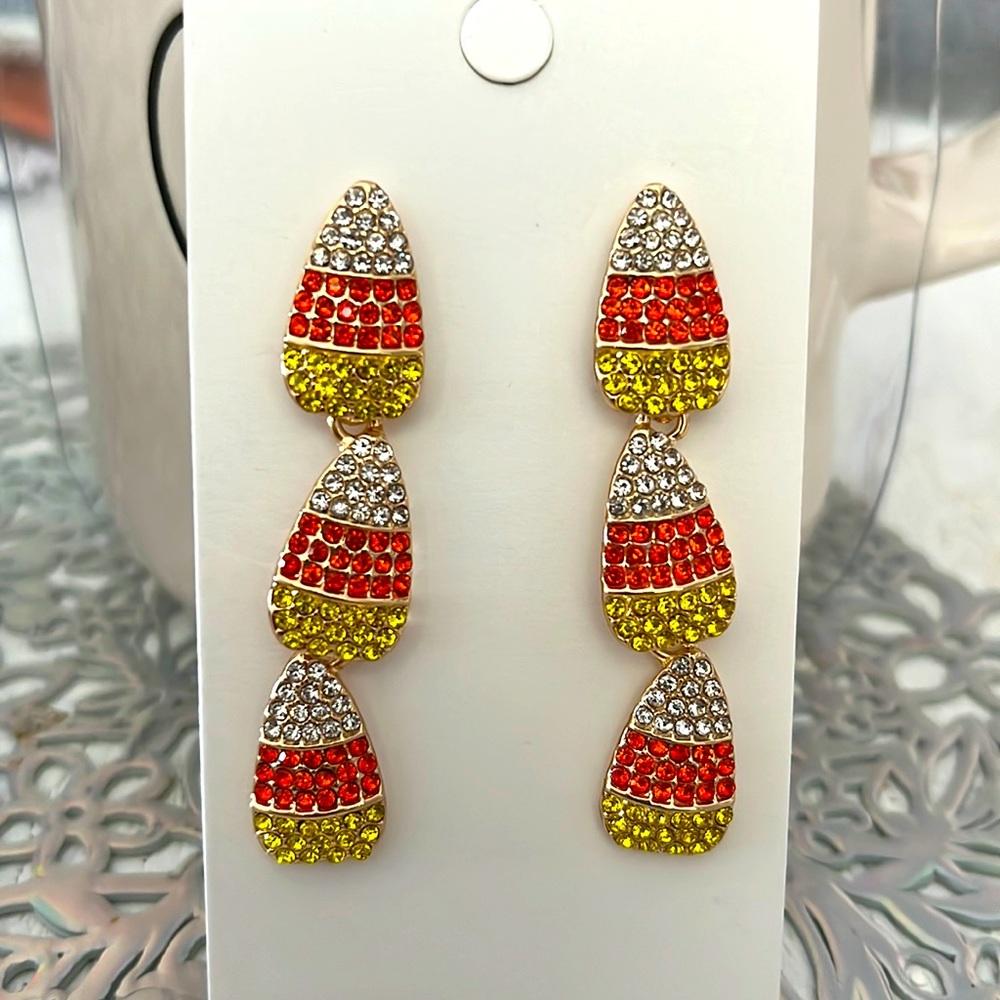 RICH WITCH CANDY CORN LINEAR EARRINGS ORANGE- New but not in original box /card